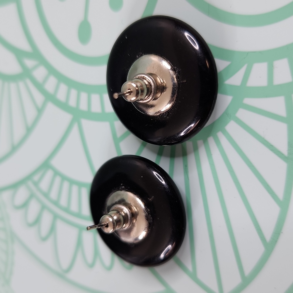 5/$20 Bundle deal - Pierced Earrings - Picture 4 of 4